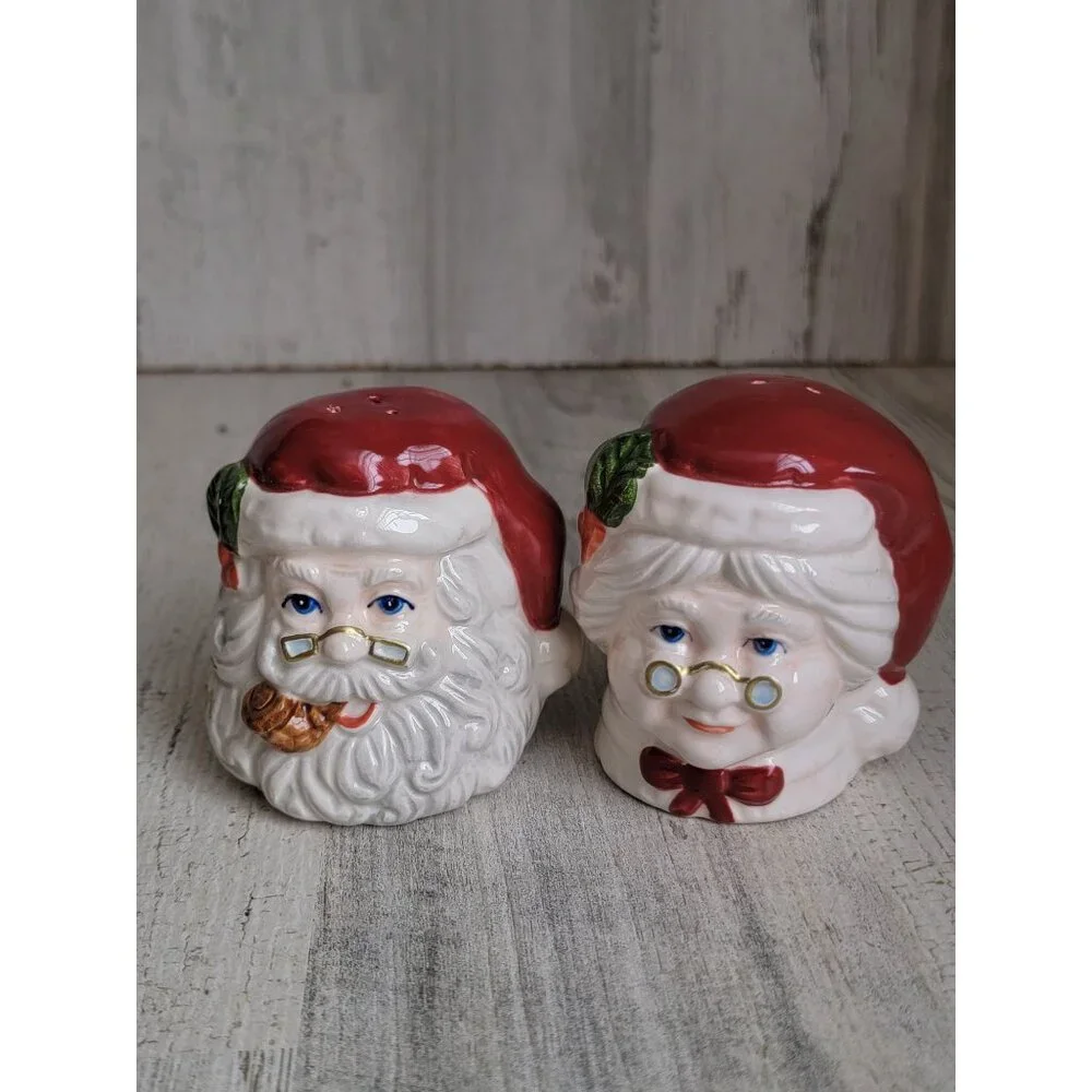 Mrs Mr claus santa salt pepper shaker vintage set‎ xmas